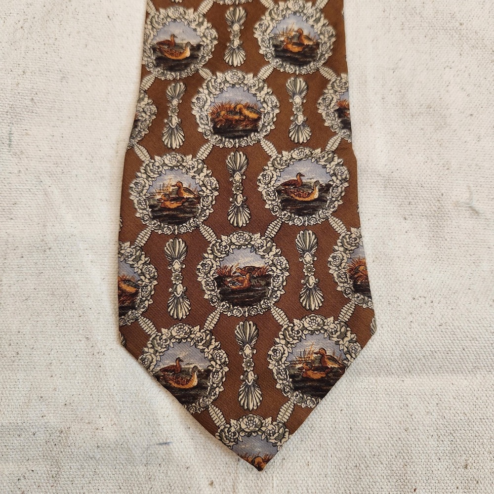 Valentino Cravatte Mens Silk Tie Brown Duck Medallion Scroll Print Made in Italy